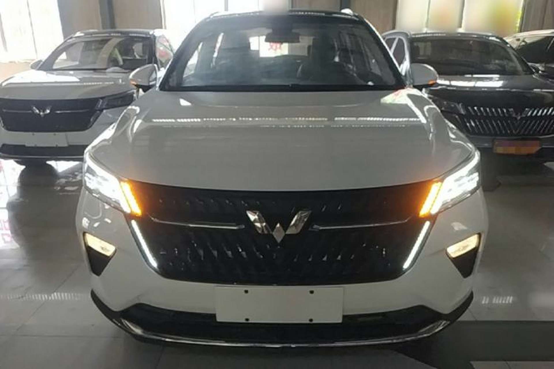 Used Wuling Asta 2021 1.5T CVT Starlight Edition Front