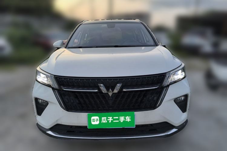 Used Wuling Asta 2021 1.5T CVT Starlight Edition Front