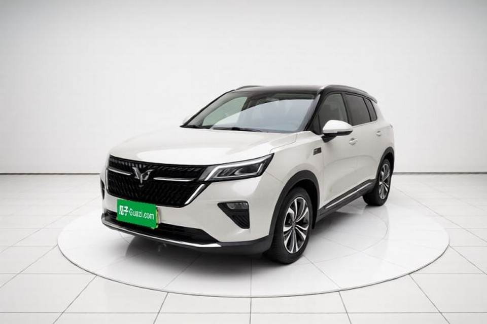 Wuling Asta 2021