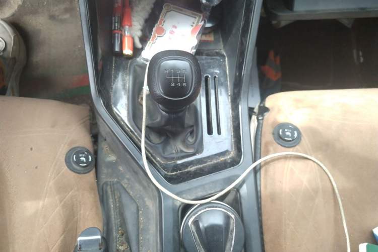 Used Wuling Asta 2021 1.5T Manual Xingyue Edition Gear Lever