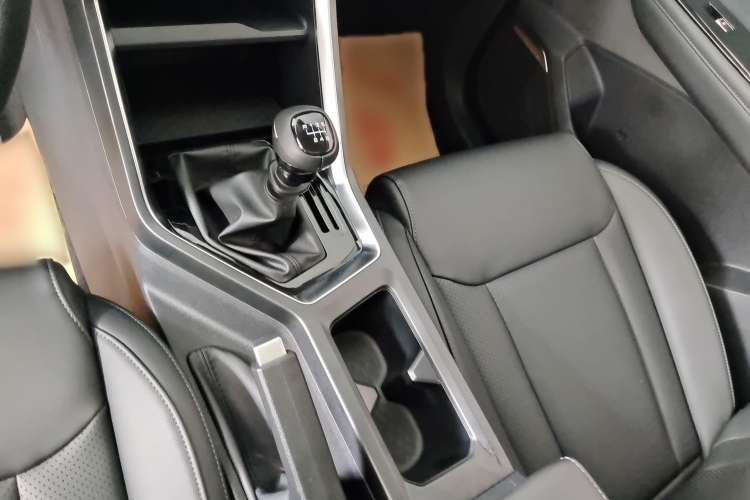 Used Wuling Asta 2021 1.5T Manual Starlight Edition Gear Lever