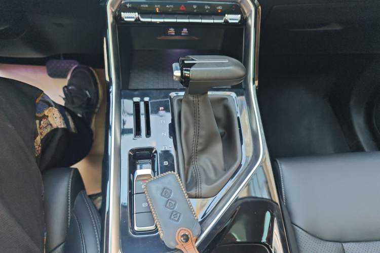 Used Wuling Asta 2021 1.5T CVT Star曜 Edition Gear Lever