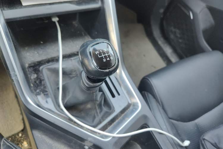 Used Wuling Asta 2021 1.5T Manual Starlight Edition Gear Lever