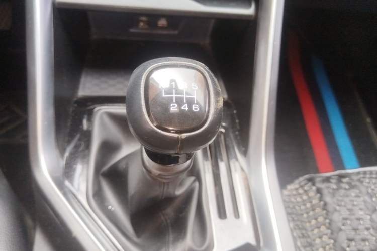 Used Wuling Asta 2021 1.5T Manual Starlight Edition Gear Lever