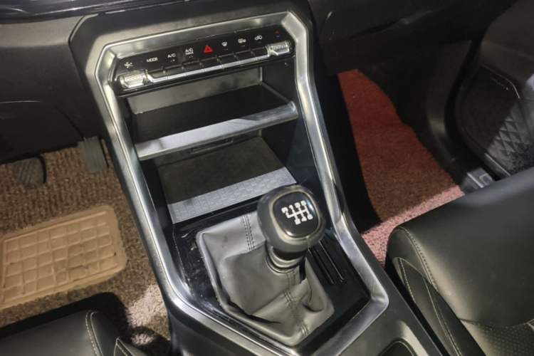 Used Wuling Asta 2021 1.5T Manual Starlight Edition Gear Lever