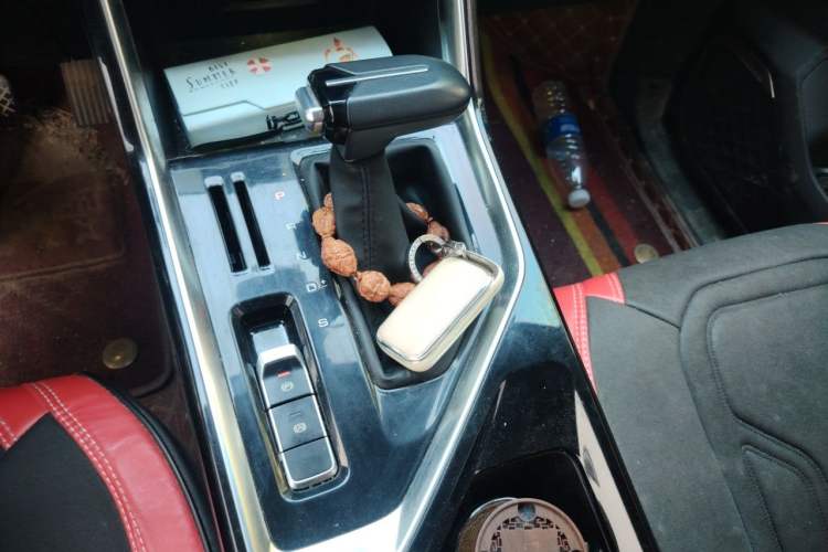 Used Wuling Asta 2021 1.5T CVT Star曜 Edition Gear Lever