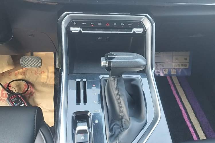 Used Wuling Asta 2021 1.5T CVT Starlight Edition Gear Lever