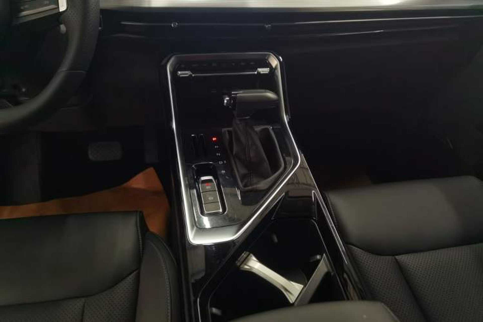 Used Wuling Asta 2021 1.5T CVT Starlight Edition Gear Lever