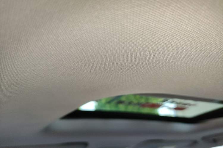 Used Wuling Asta 2021 1.5T CVT Starlight Edition Headliner