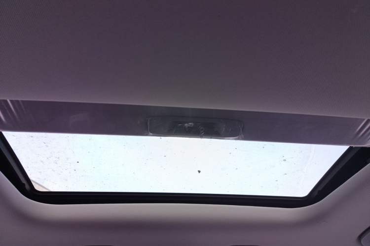 Used Wuling Asta 2021 1.5T CVT Starlight Edition Headliner