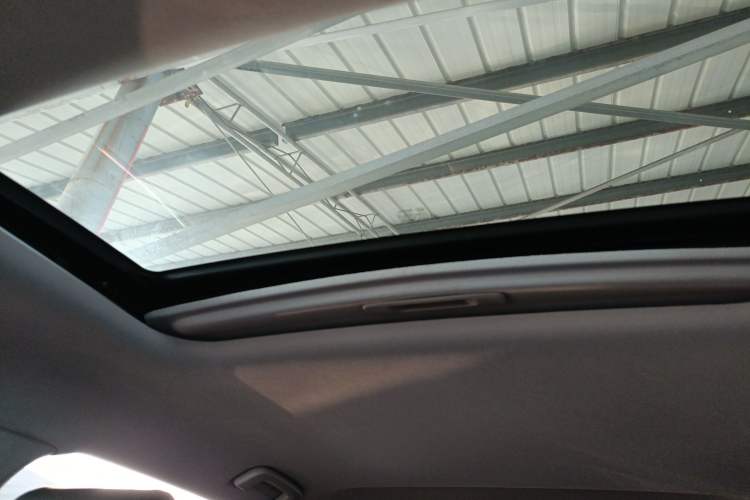 Used Wuling Asta 2021 1.5T CVT Starlight Edition Headliner