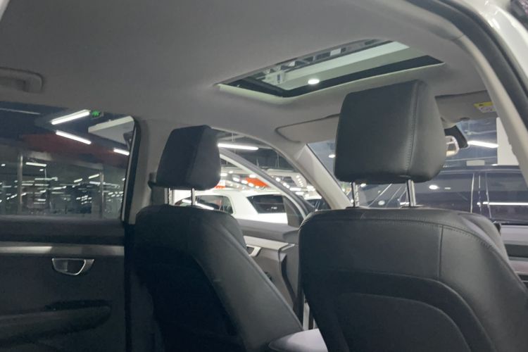 Used Wuling Asta 2021 1.5T CVT Starlight Edition Headliner