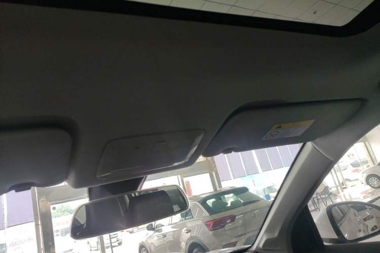 Used Wuling Asta 2021 1.5T CVT Starlight Edition Headliner