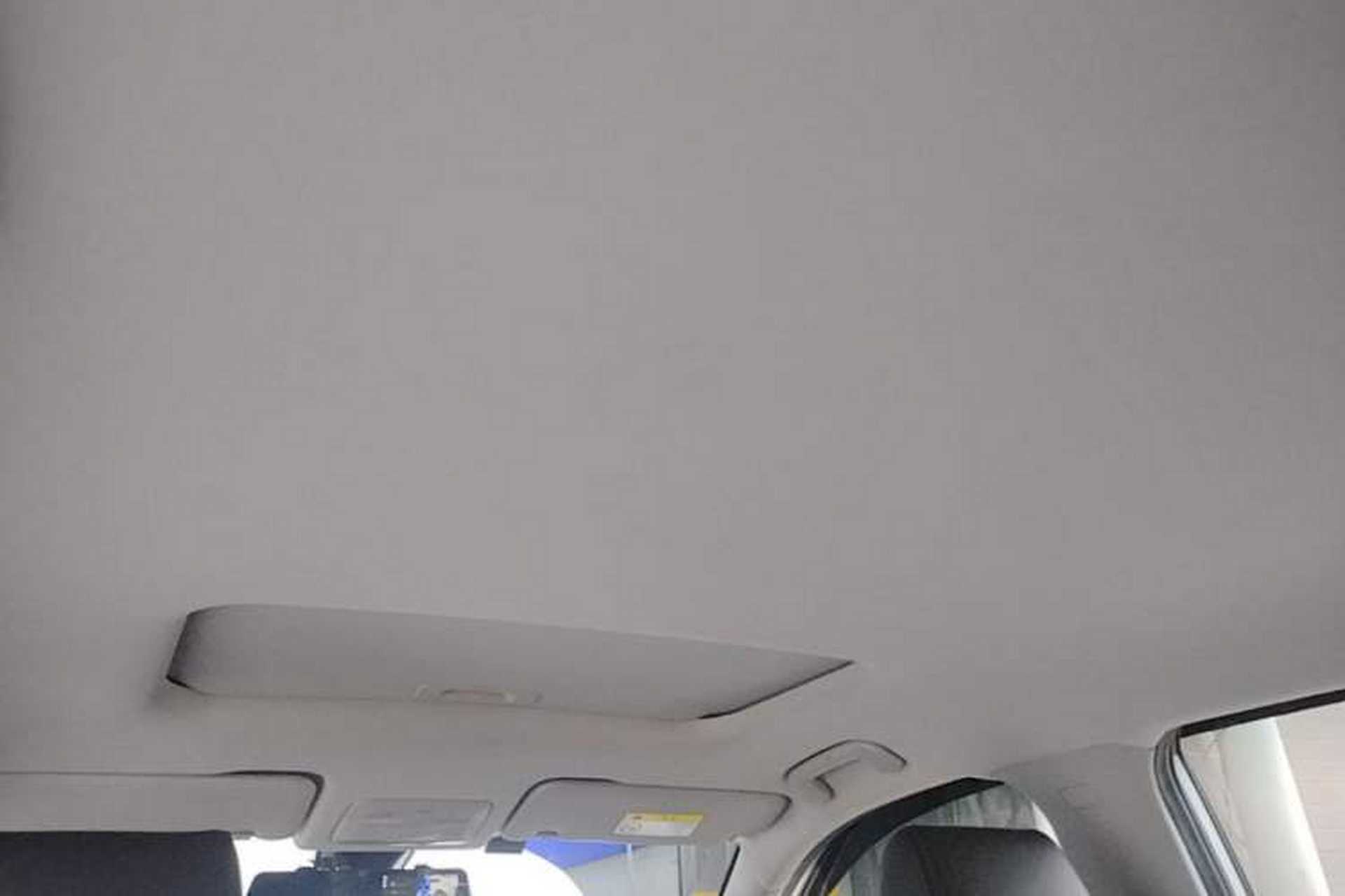 Used Wuling Asta 2021 1.5T CVT Starlight Edition Headliner
