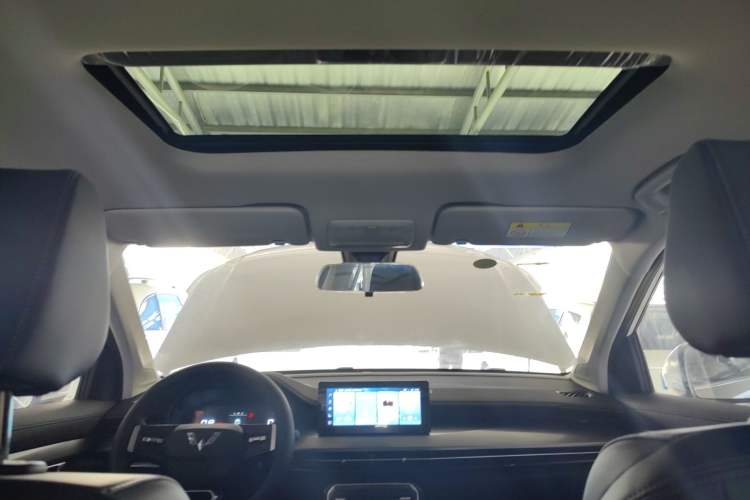 Used Wuling Asta 2021 1.5T CVT Starlight Edition Headliner