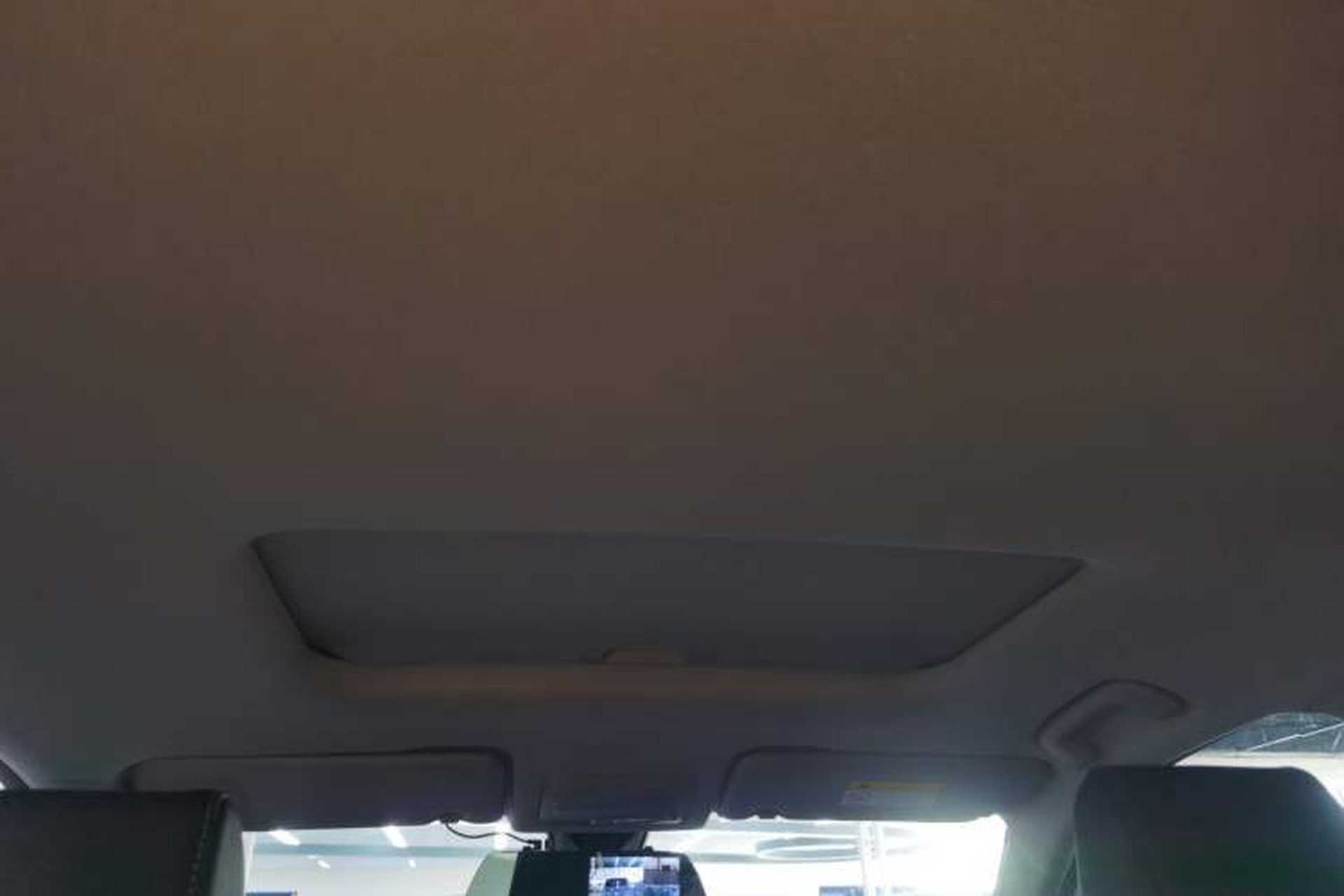 Used Wuling Asta 2021 1.5T CVT Starlight Edition Headliner
