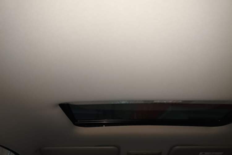 Used Wuling Asta 2021 1.5T CVT Starlight Edition Headliner