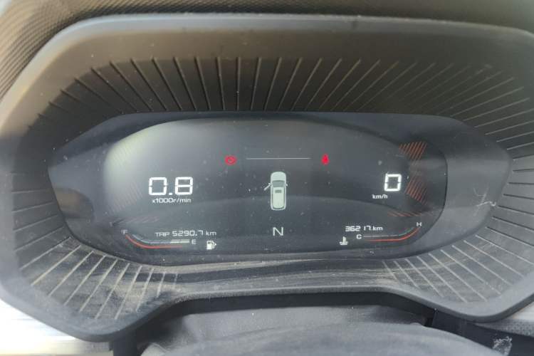 Used Wuling Asta 2021 1.5T Manual Starlight Edition Instrument Cluster