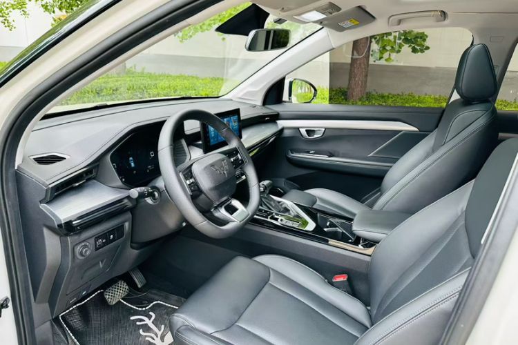 Used Wuling Asta 2021 1.5T CVT Starlight Edition Interior 1