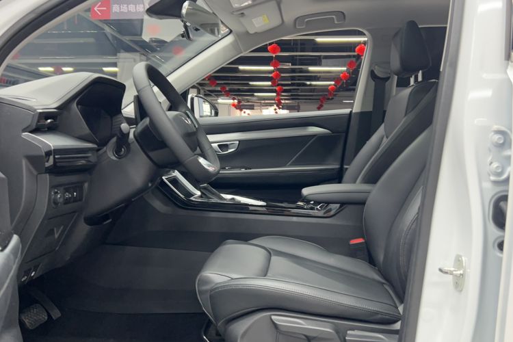 Used Wuling Asta 2021 1.5T CVT Starlight Edition Interior 1