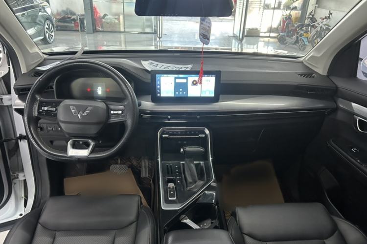 Used Wuling Asta 2021 1.5T CVT Starlight Edition Interior 1