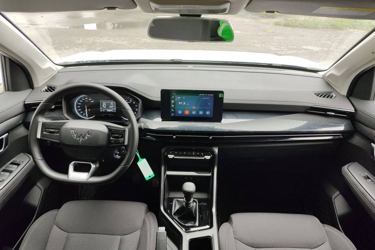 Used Wuling Asta 2021 1.5T Manual Xingyue Edition Interior 2