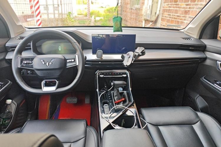 Used Wuling Asta 2021 1.5T CVT Starlight Edition Interior 2