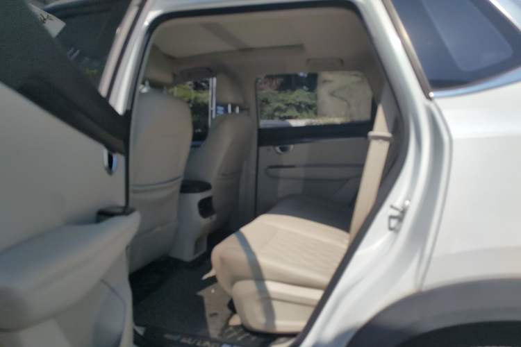 Used Wuling Asta 2021 1.5T CVT Star曜 Edition Interior 2