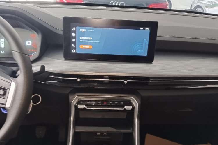 Used Wuling Asta 2021 1.5T Manual Starlight Edition Interior 3