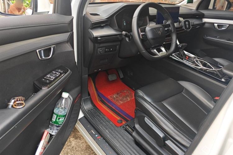 Used Wuling Asta 2021 1.5T CVT Starlight Edition Interior 3