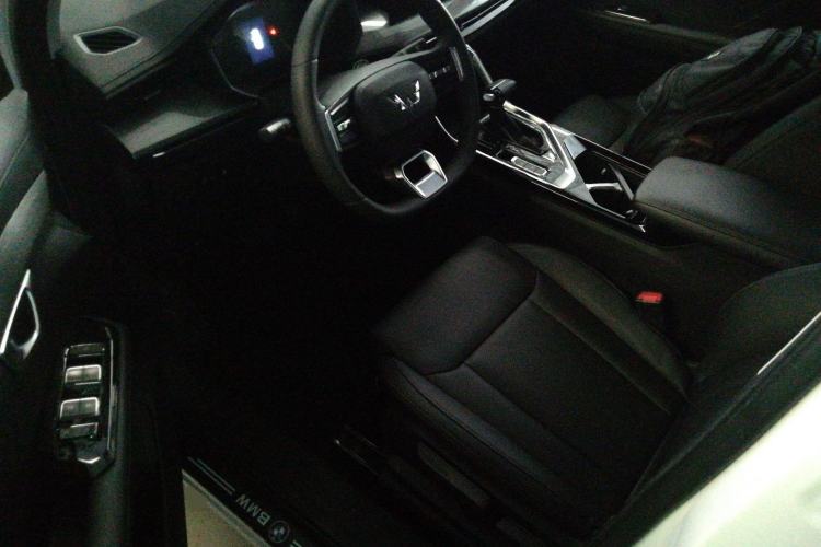 Used Wuling Asta 2021 1.5T CVT Starlight Edition Interior 3