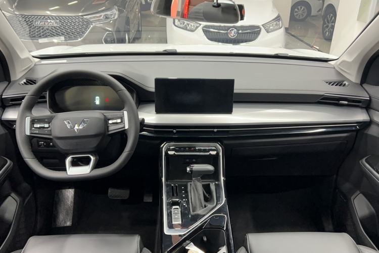Used Wuling Asta 2021 1.5T CVT Starlight Edition Interior 4