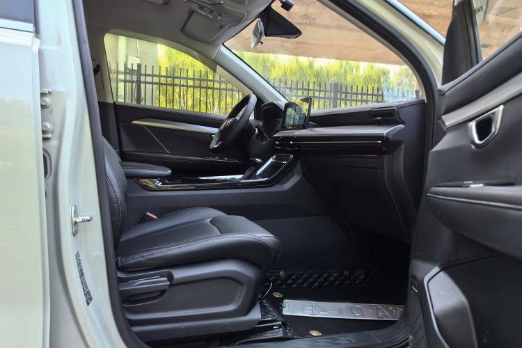 Used Wuling Asta 2021 1.5T CVT Star曜 Edition Interior 4