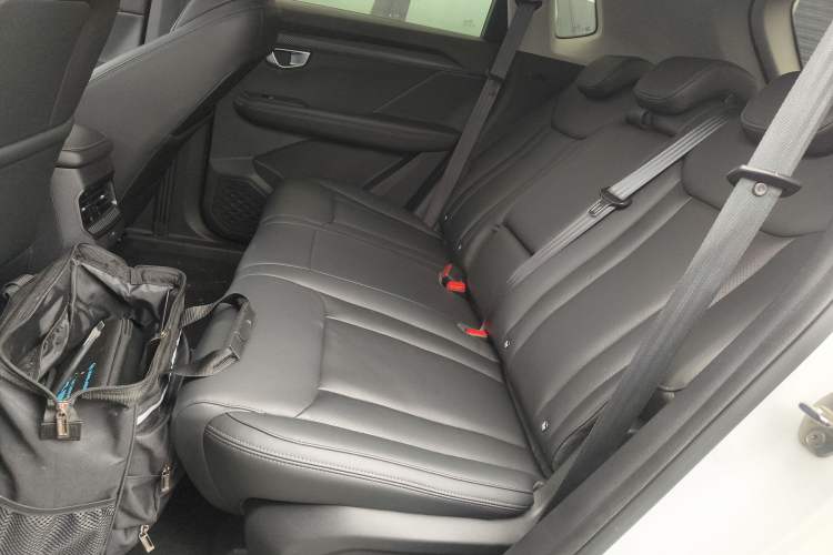 Used Wuling Asta 2021 1.5T CVT Star曜 Edition Interior 4