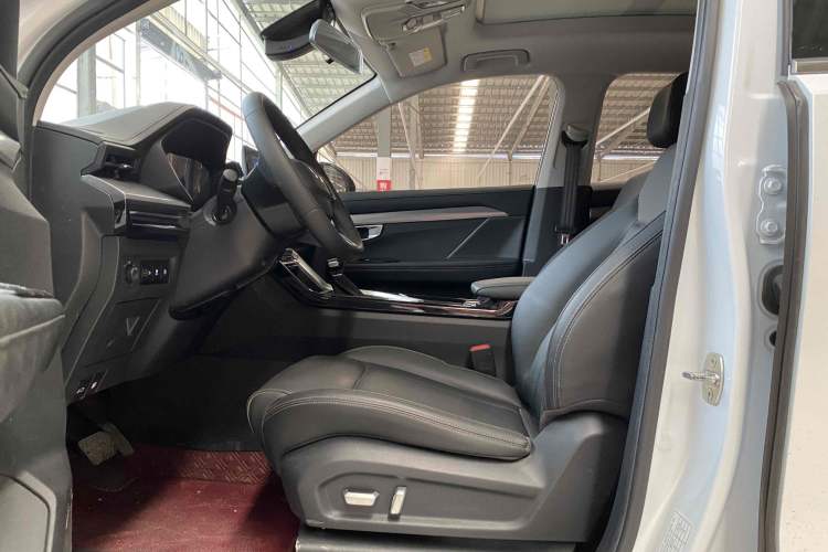 Used Wuling Asta 2021 1.5T CVT Star曜 Edition Interior 4