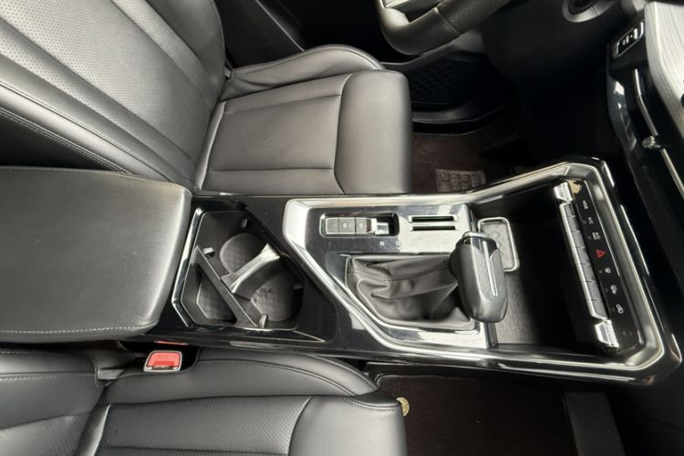 Used Wuling Asta 2021 1.5T CVT Starlight Edition Interior 5