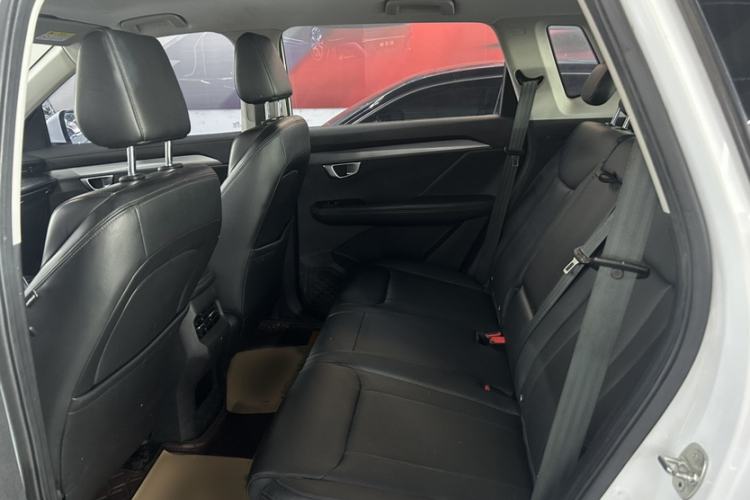 Used Wuling Asta 2021 1.5T CVT Starlight Edition Interior 6