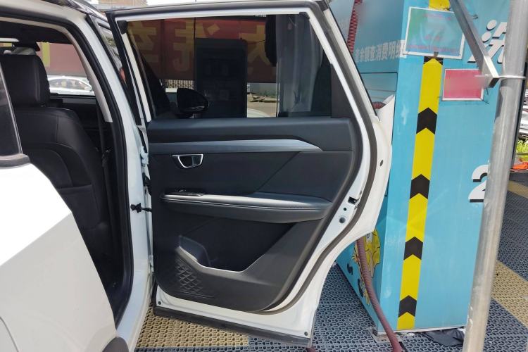 Used Wuling Asta 2021 1.5T CVT Starlight Edition Interior 6