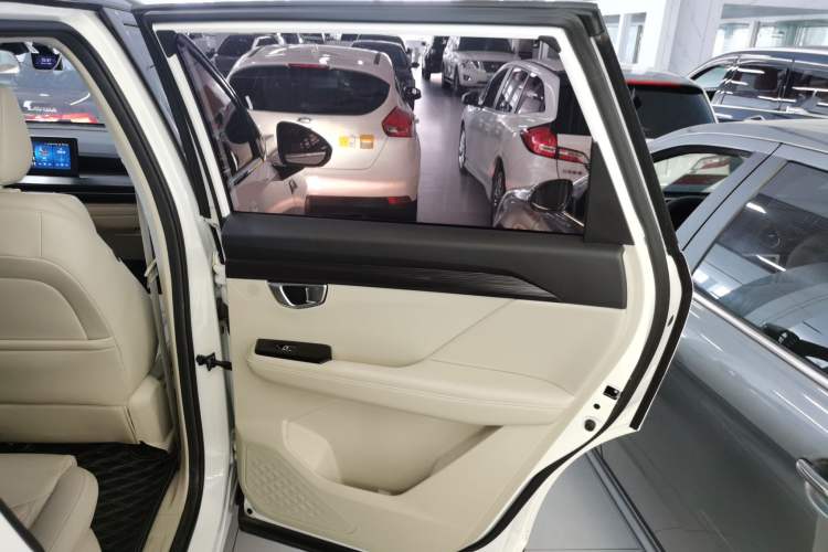 Used Wuling Asta 2021 1.5T CVT Star曜 Edition Interior 6