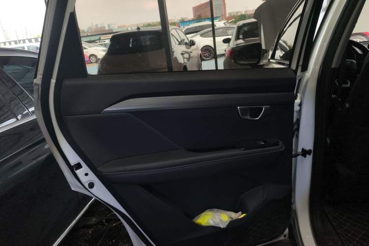 Used Wuling Asta 2021 1.5T Manual Starlight Edition Interior 8