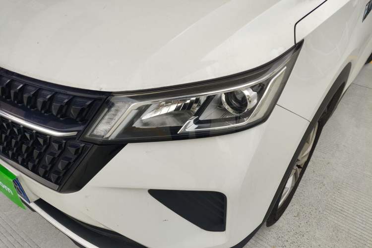 Used Wuling Asta 2021 1.5T Manual Xingyue Edition Left Front Headlight