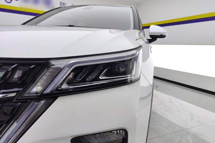 Used Wuling Asta 2021 1.5T CVT Starlight Edition Left Front Headlight