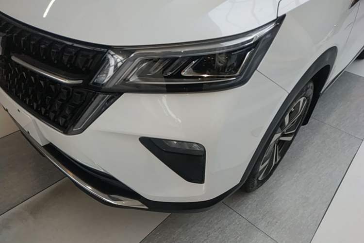 Used Wuling Asta 2021 1.5T CVT Star曜 Edition Left Front Headlight