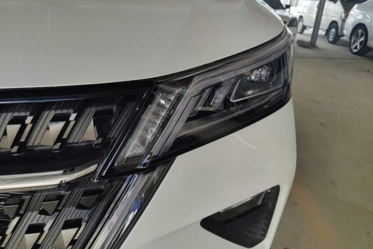 Used Wuling Asta 2021 1.5T CVT Starlight Edition Left Front Headlight