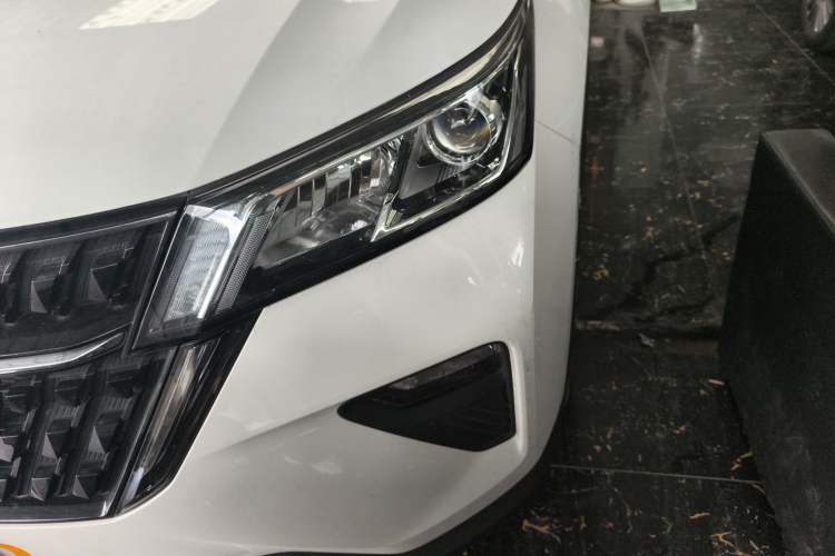Used Wuling Asta 2021 1.5T Manual Starlight Edition Left Front Headlight