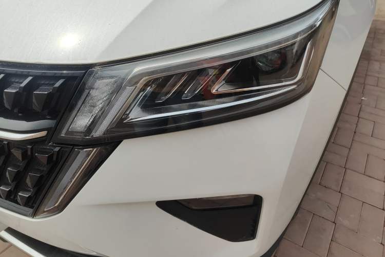 Used Wuling Asta 2021 1.5T CVT Starlight Edition Left Front Headlight