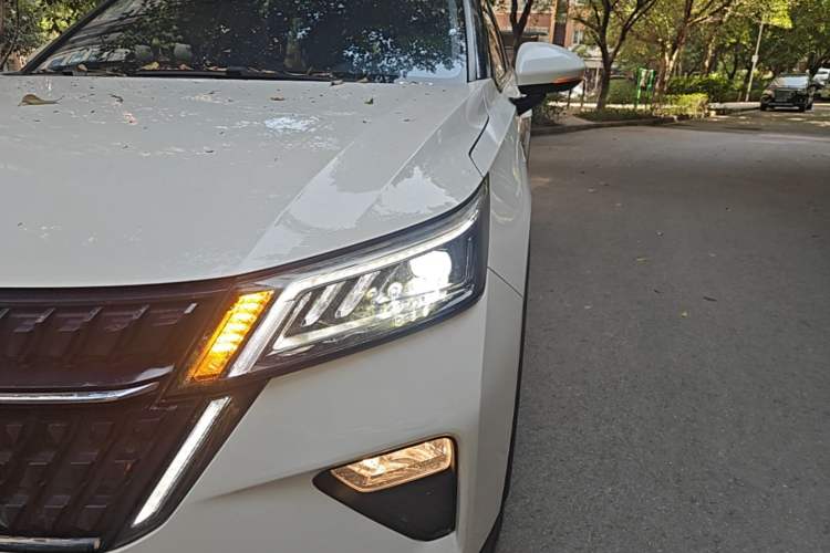 Used Wuling Asta 2021 1.5T CVT Starlight Edition Left Front Headlight