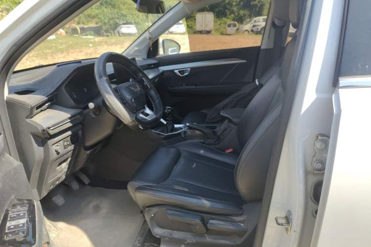 Used Wuling Asta 2021 1.5T Manual Starlight Edition Left Front Seat