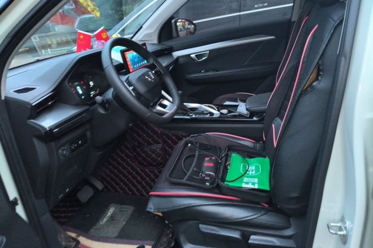 Used Wuling Asta 2021 1.5T CVT Starlight Edition Left Front Seat
