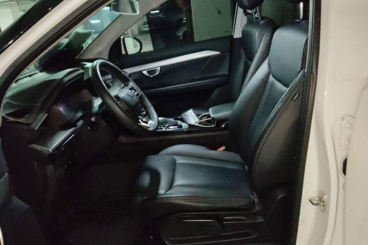 Used Wuling Asta 2021 1.5T CVT Starlight Edition Left Front Seat